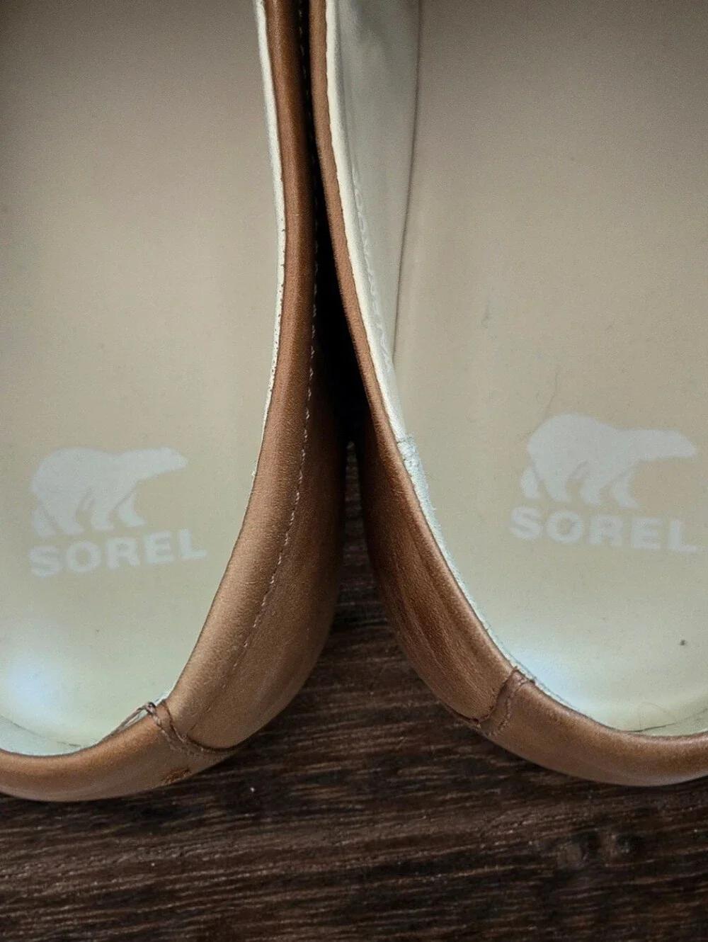 Sorel Caribou Mod Slip-On Leather Sneakers tan/brown waterproof leather Sz 12